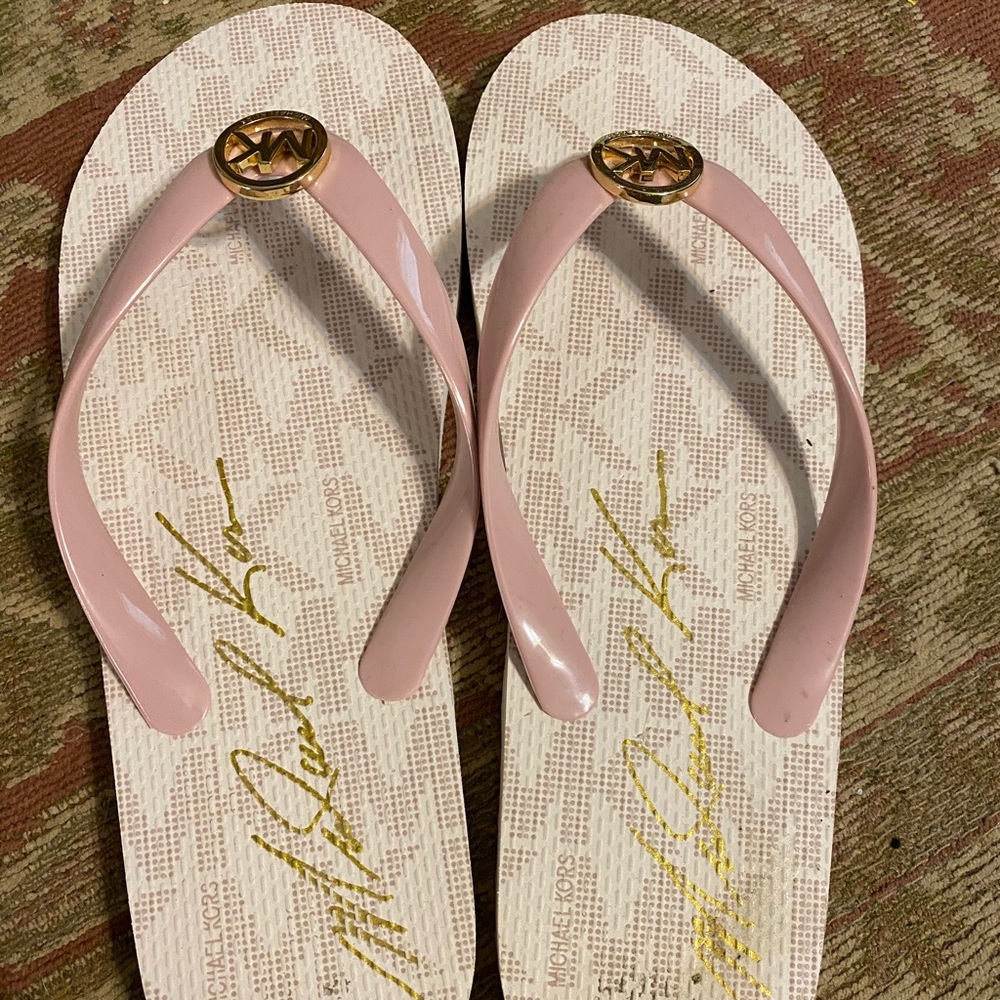 Michael Kors flipflops